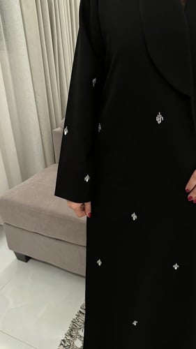 عباية لوران - شك أبيض