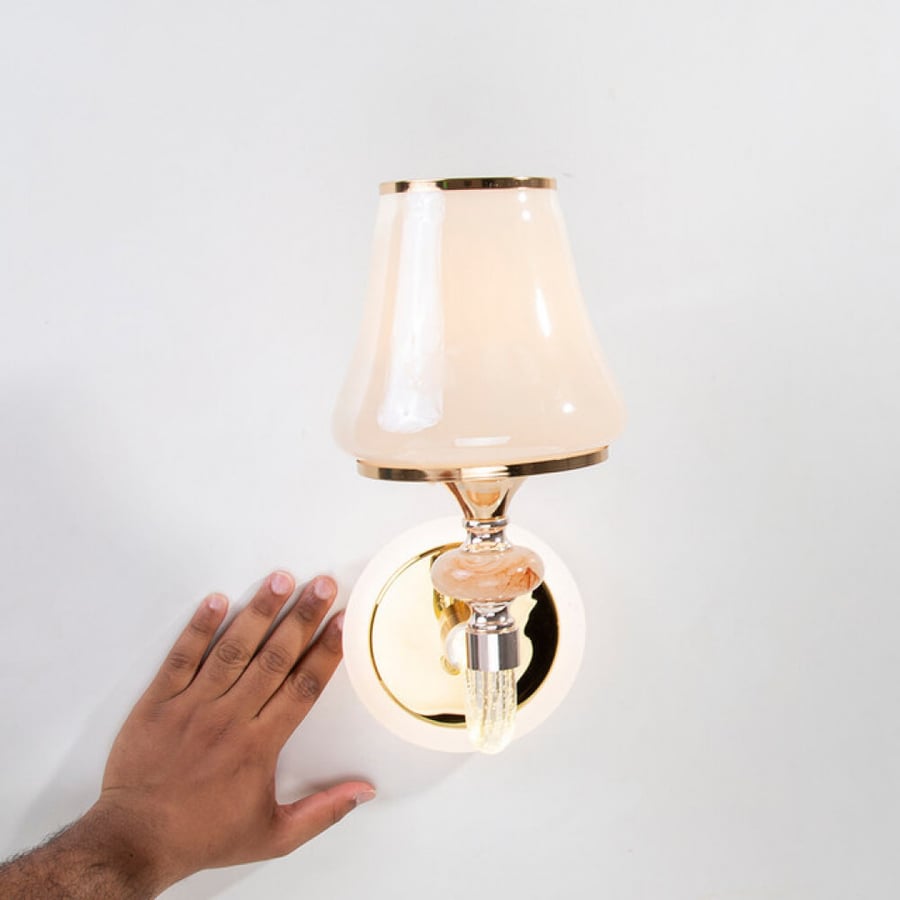 Indoor classic wall lighting single arm and luminous base