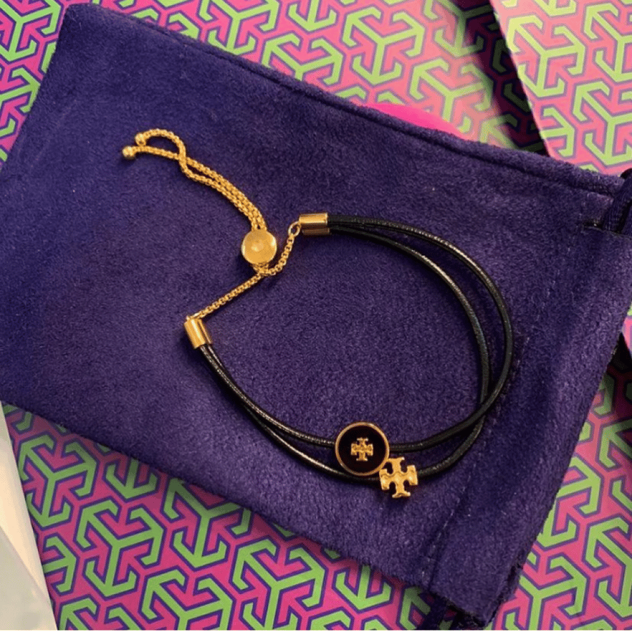 اسوارة Tory Burch