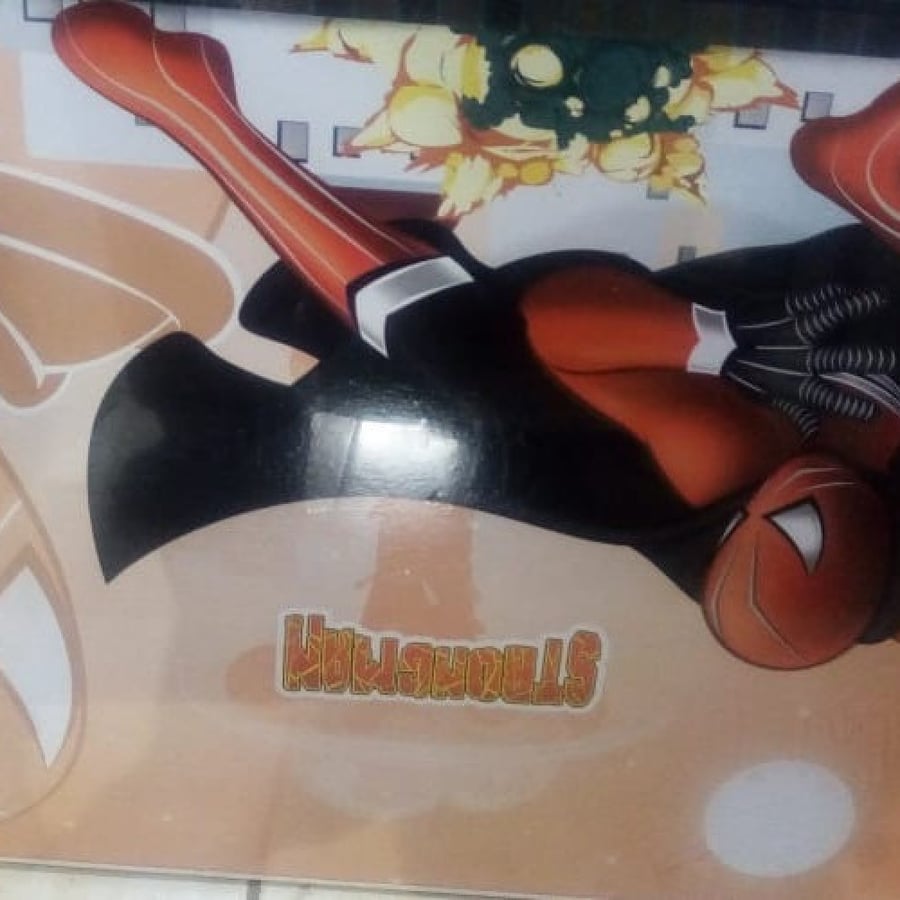طاولة للكتابة دباب