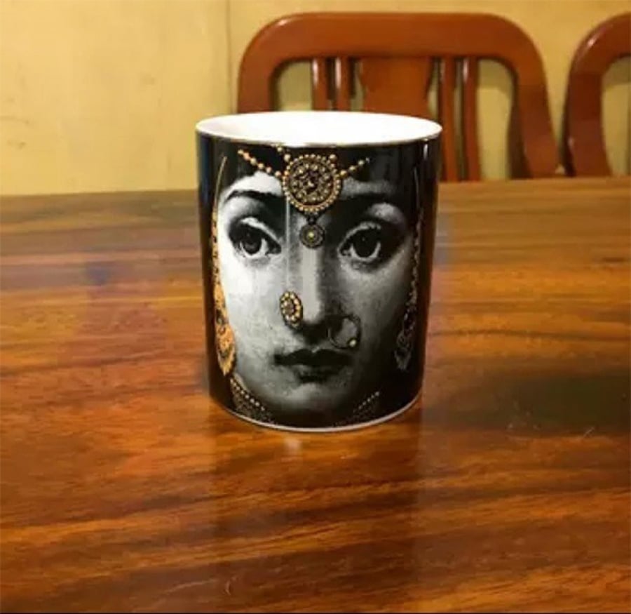 كوب بشكل فخم وانيق للديكور