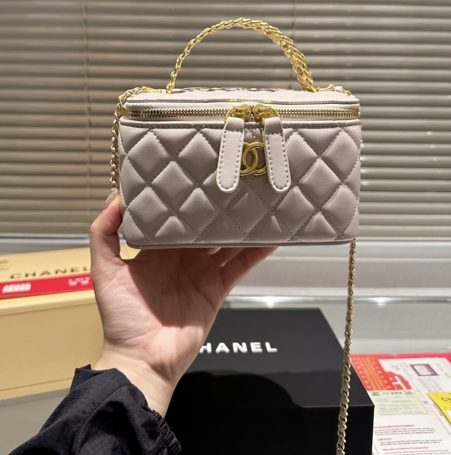 Chanel bag