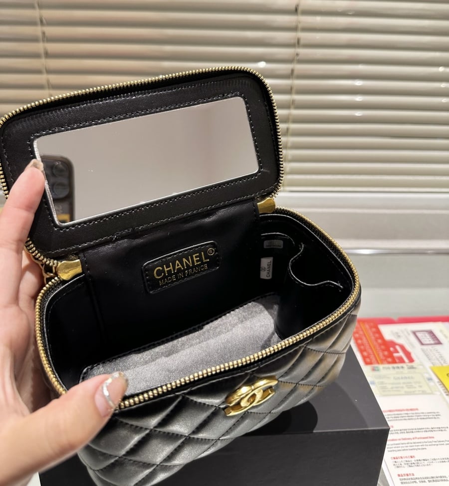 Chanel bag