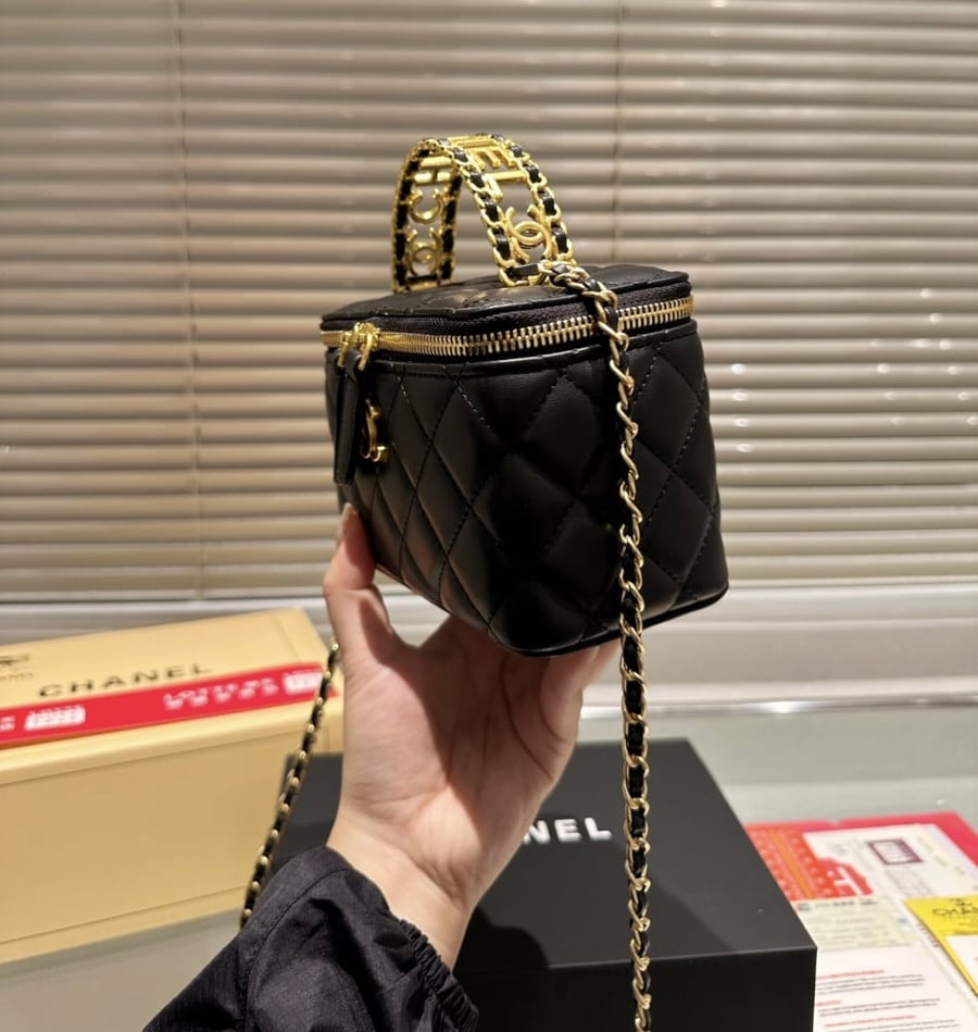 Chanel bag