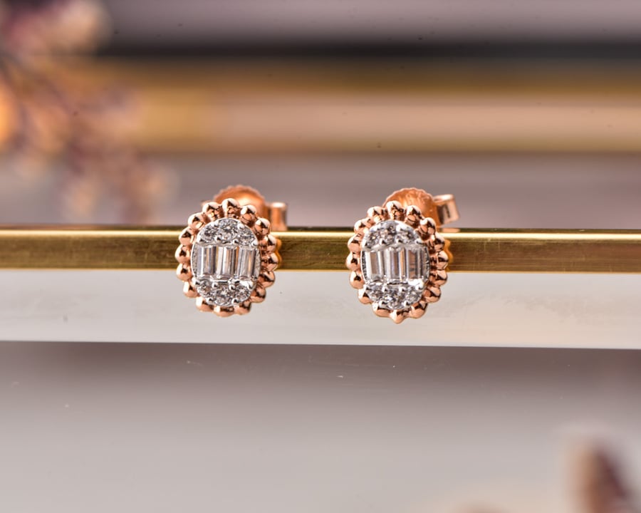 18k rose gold Bubbles earring with diamond design