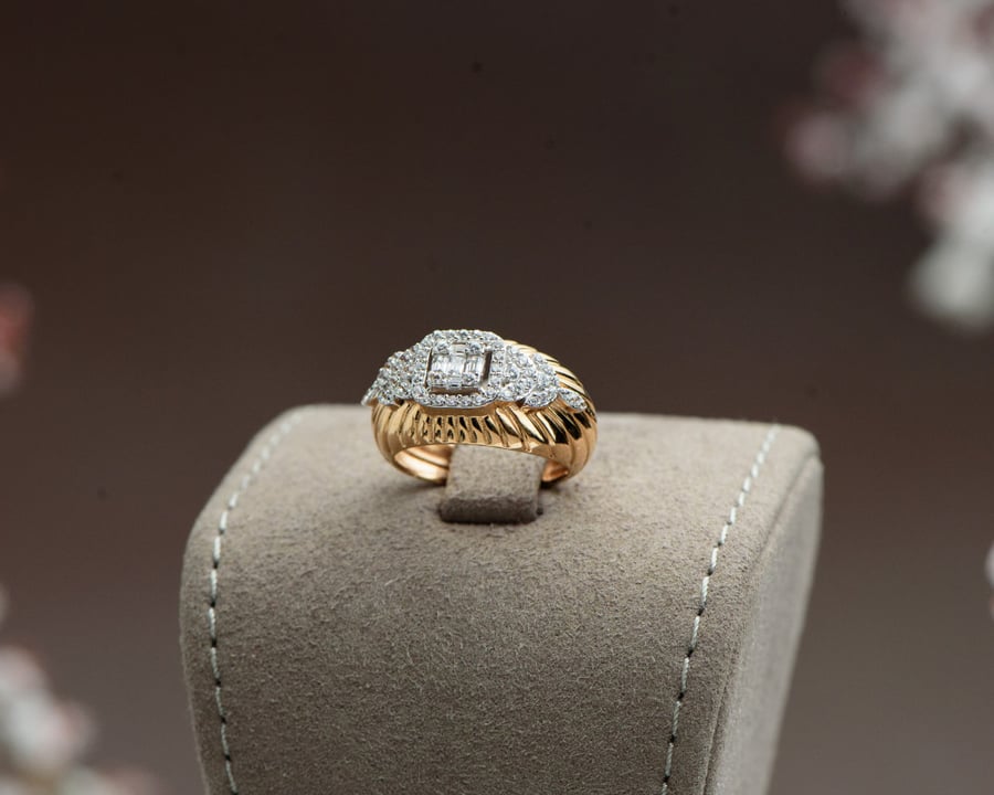 18k rose gold ring