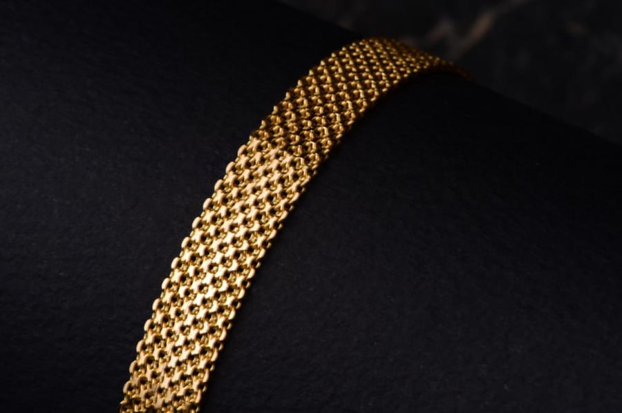 Luxury 21 karat bracelet