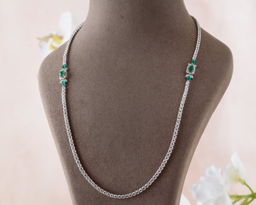 Tennis Rosary Royal luxury of 18 carat gold