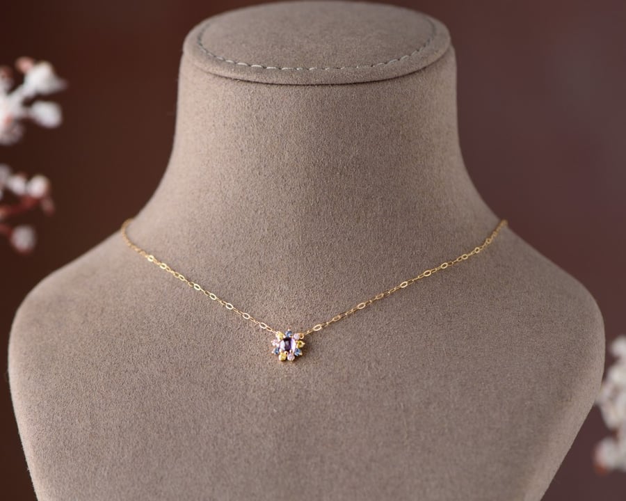 18 karat gold necklace