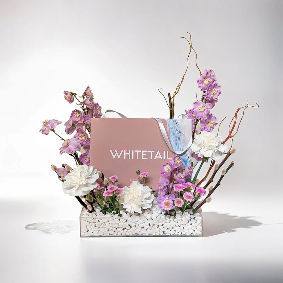 بطاقة شراء   Whitetail Nail Spa