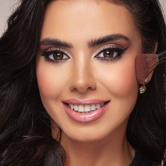 بيلا كنتور