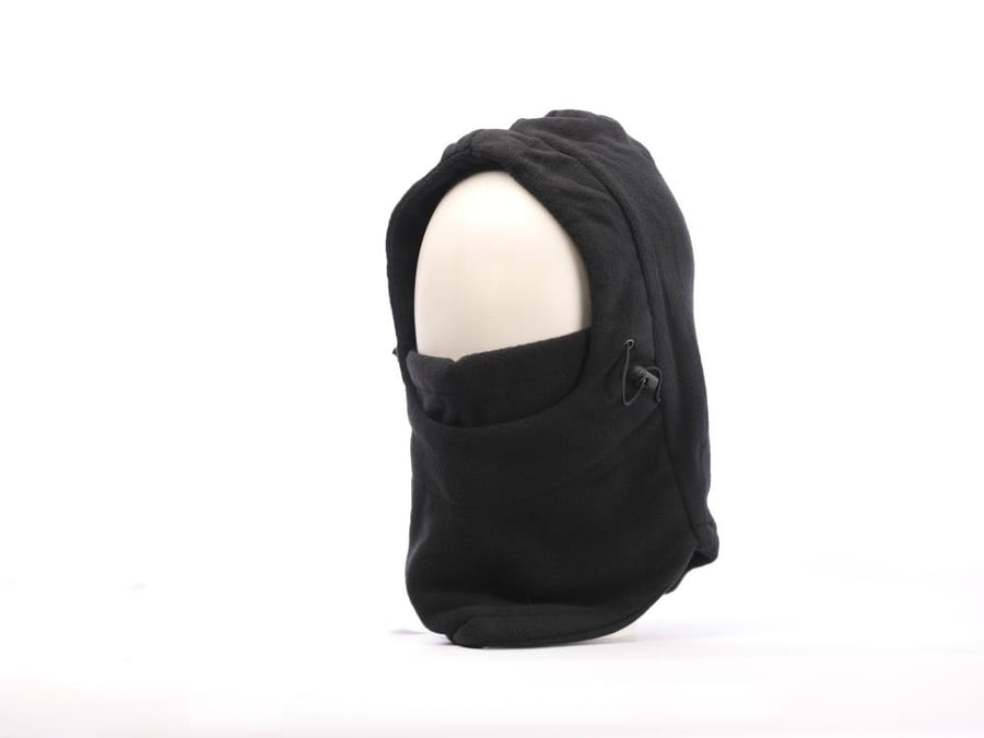 قبوع مع كمامة