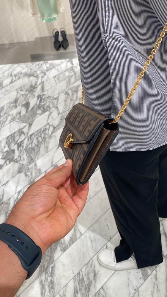 Fendi wallet on Chain