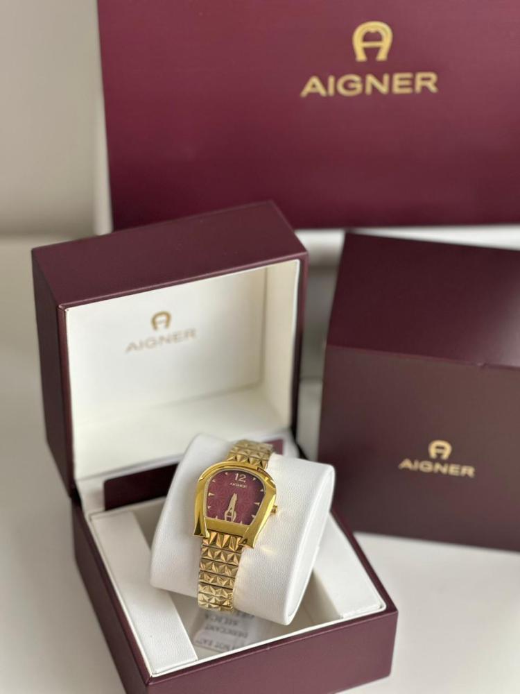 Aigner ELBA ladies Burgndy dial watch