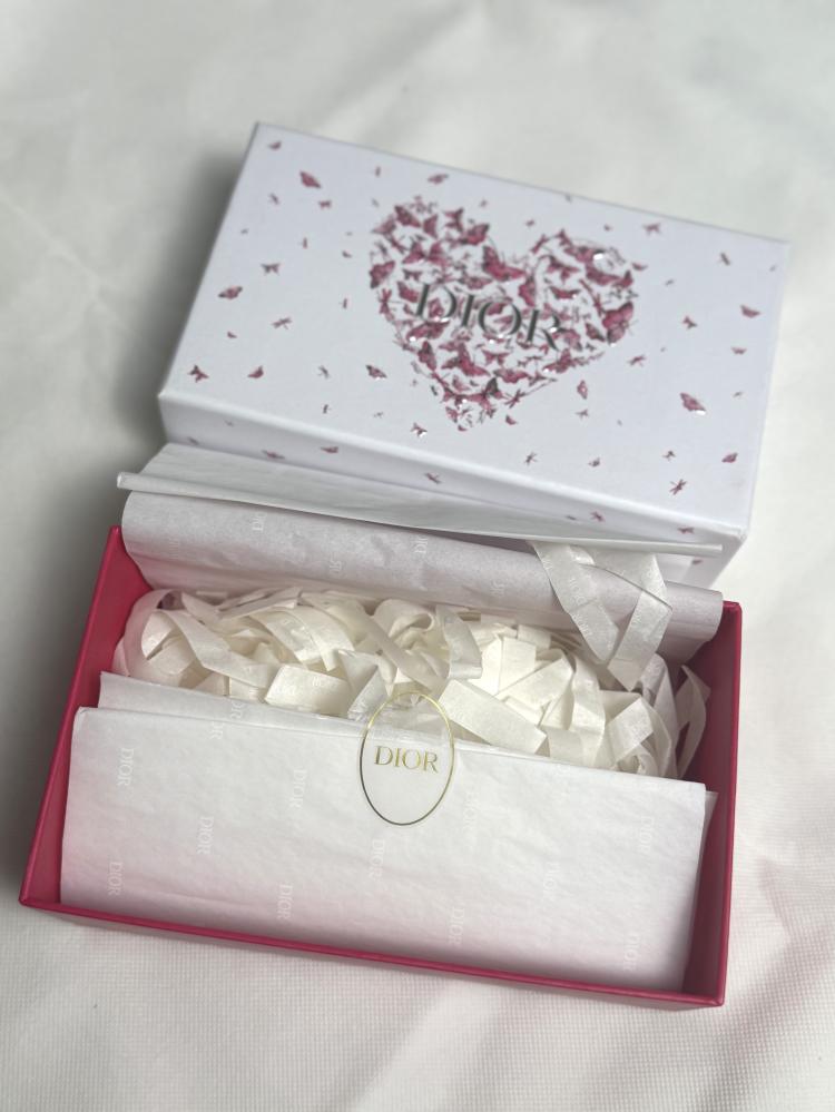 Dior Box Pink Color