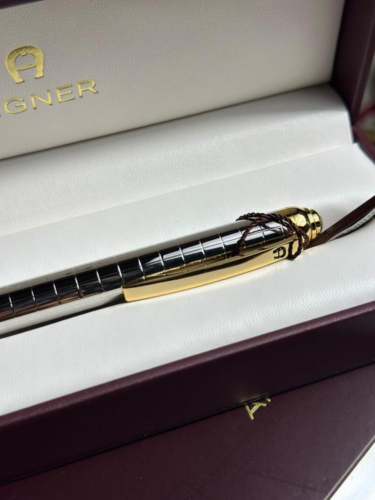 AIGNER fashion pen