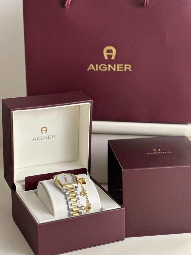 Aigner ELBA ladies watch stainless steel with bracelet