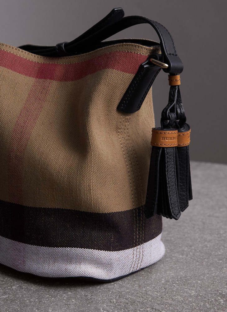 Burberry ashby bag