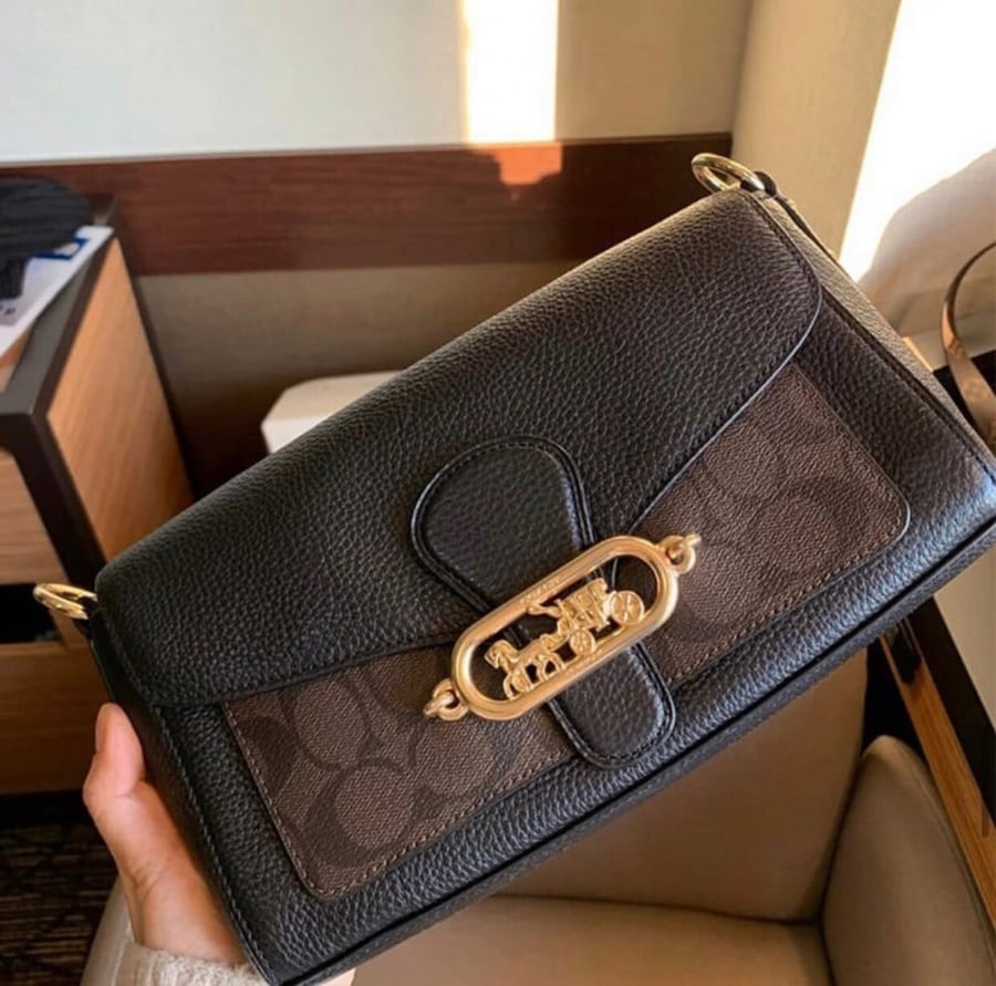 coach sig jade shoulder bag