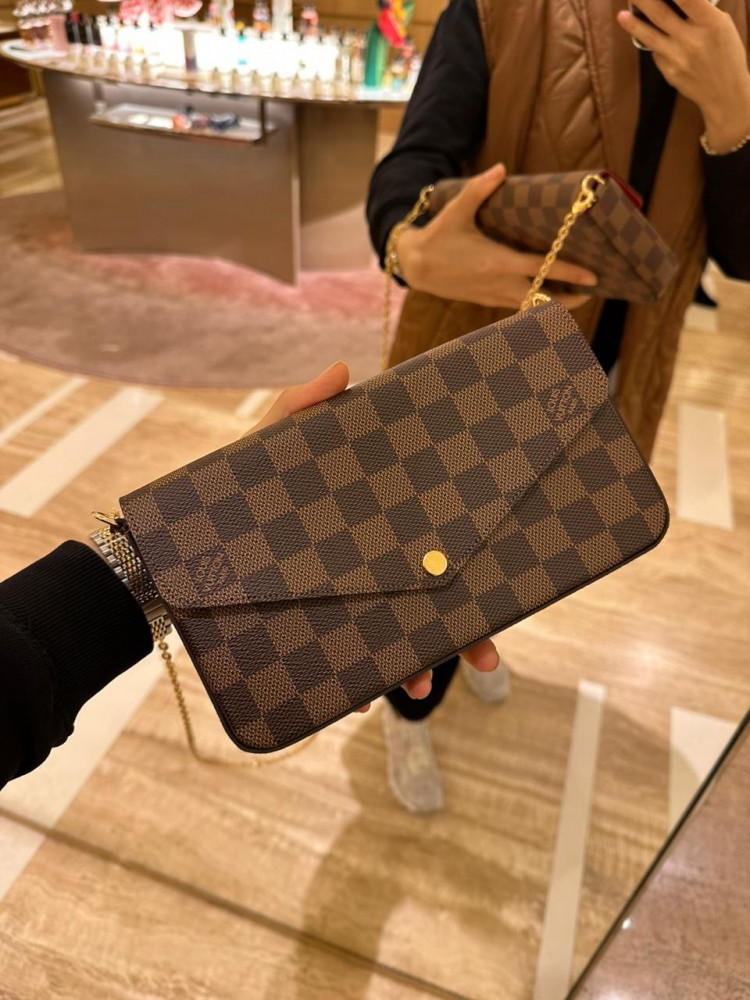 LV Wallet on Chain Damier