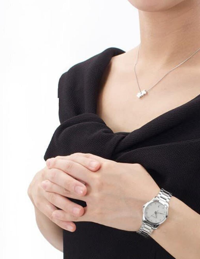GUCCI G-Timeless 27MM SS 12-Diamond White Pearl Dial Watch