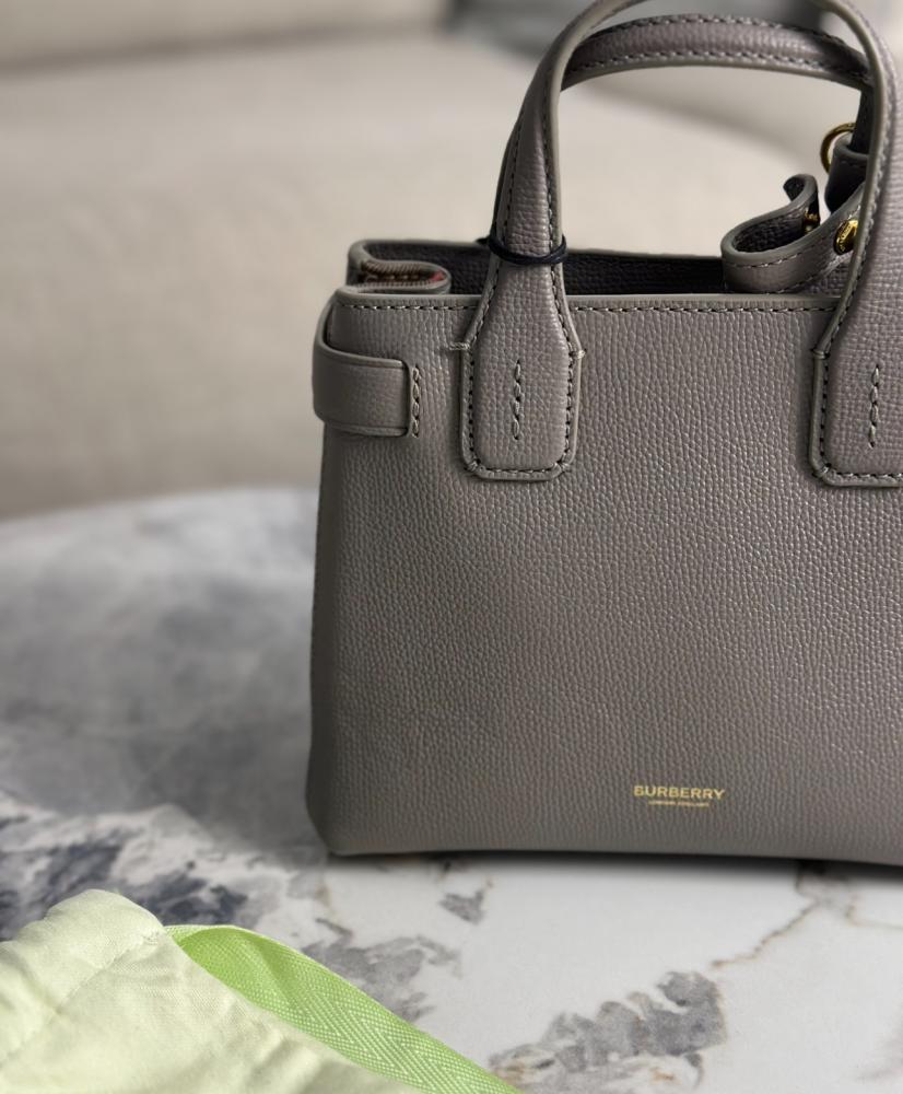 Burberry banner bag