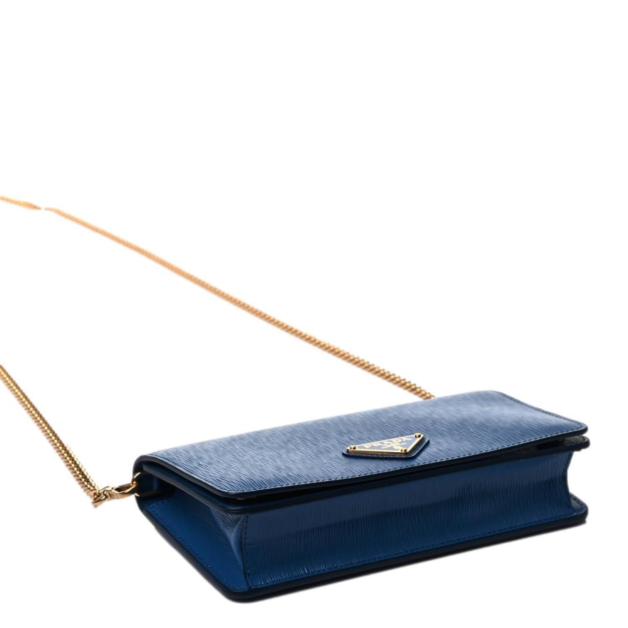 Prada Wallet on Chain Bag