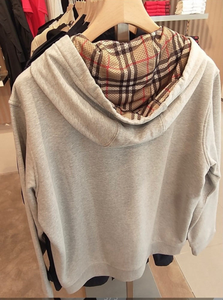 Burberry hoodie grey