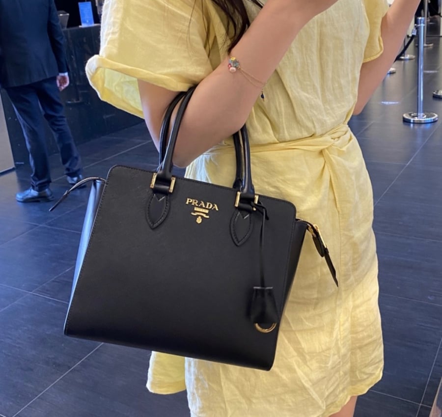 Prada saffiano black tote bag