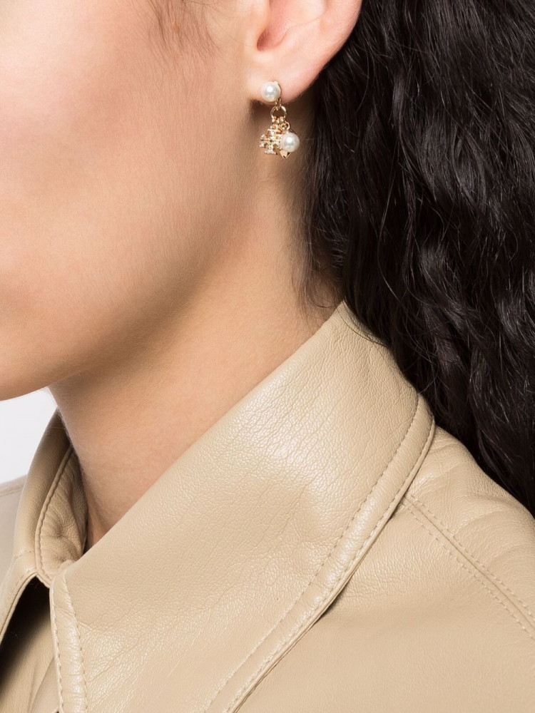Tory Burch logo-charm pearl pendant earrings - Gold