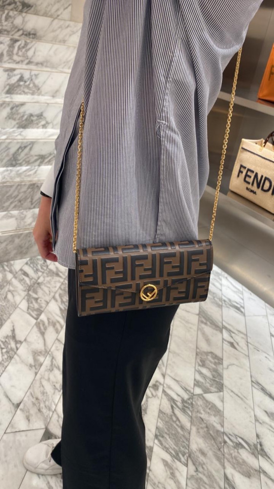 Fendi wallet on Chain
