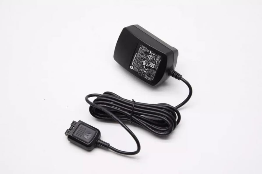 شاحن موتريلا MTP3150 MTP3250 MTP6550 MTP6750MOTOROLA