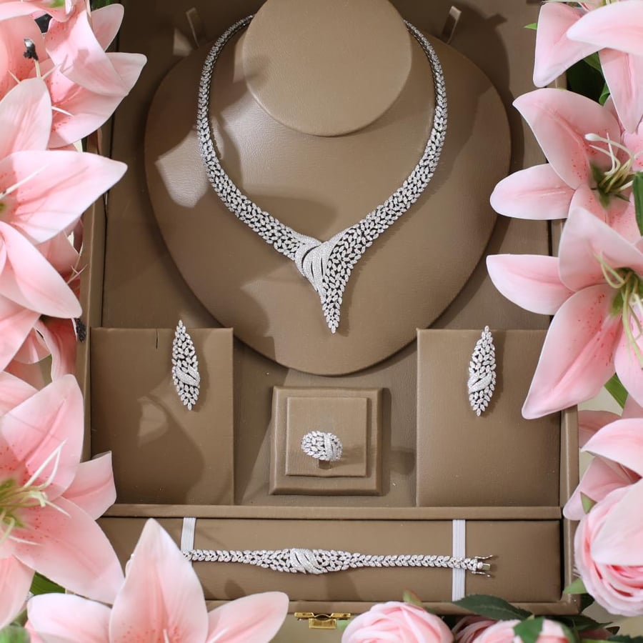 Luxury set