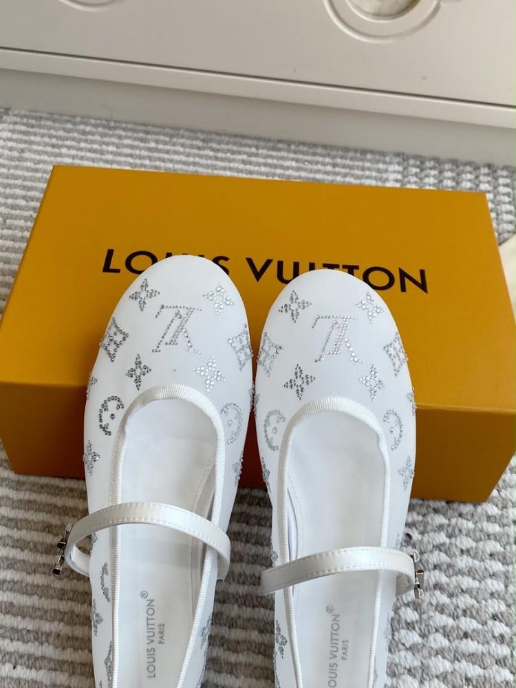 فلات LV