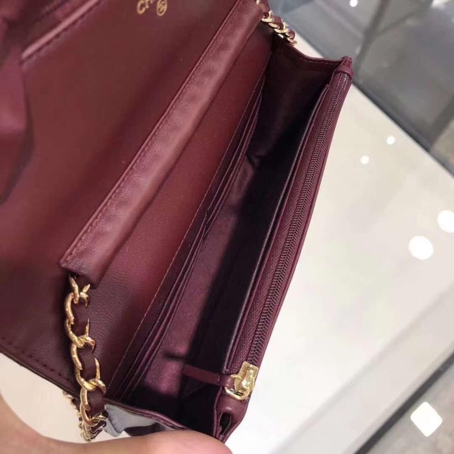 شانيل عنابي 19cm