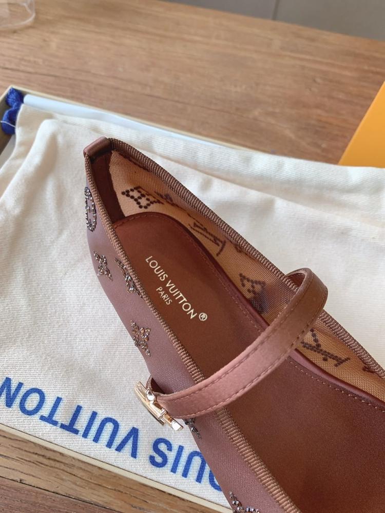 فلات LV