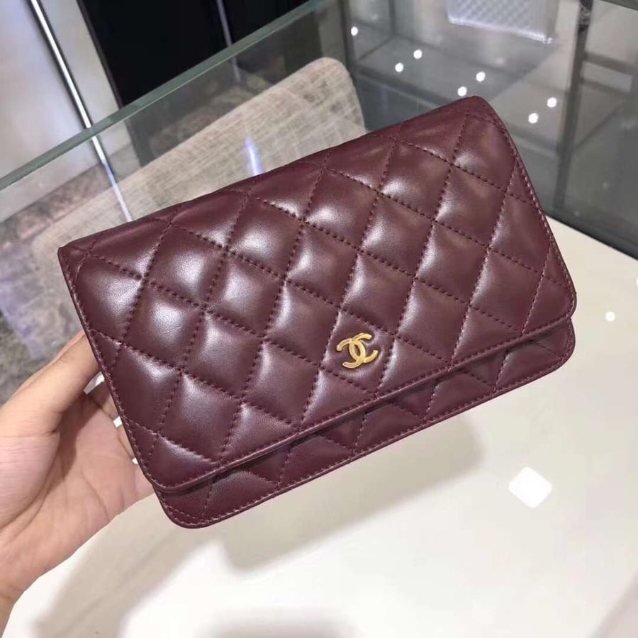 شانيل عنابي 19cm
