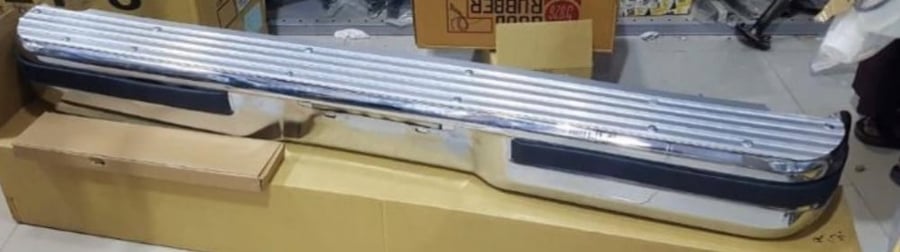 صدام هايلوكس خلفي كامل من2000 الي2005 اصلي