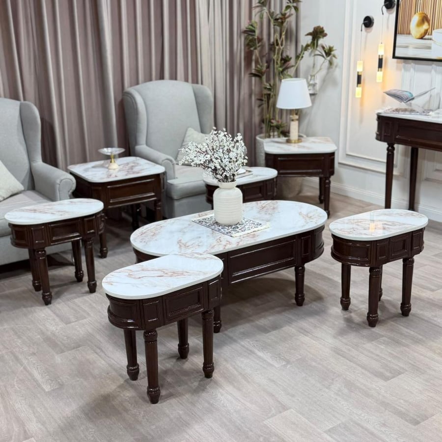 طقم طاولات مع 4 خدمة