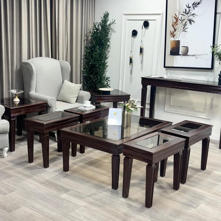 طقم طاولات مع 4 خدمة