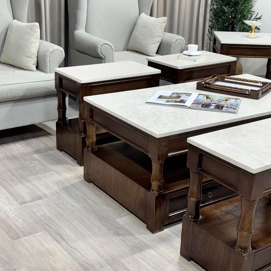 طقم طاولات مع 4 خدمة