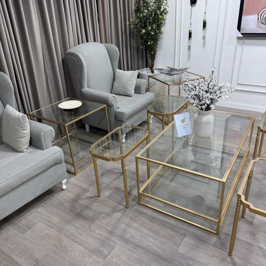 طقم طاولات مع 4 خدمة