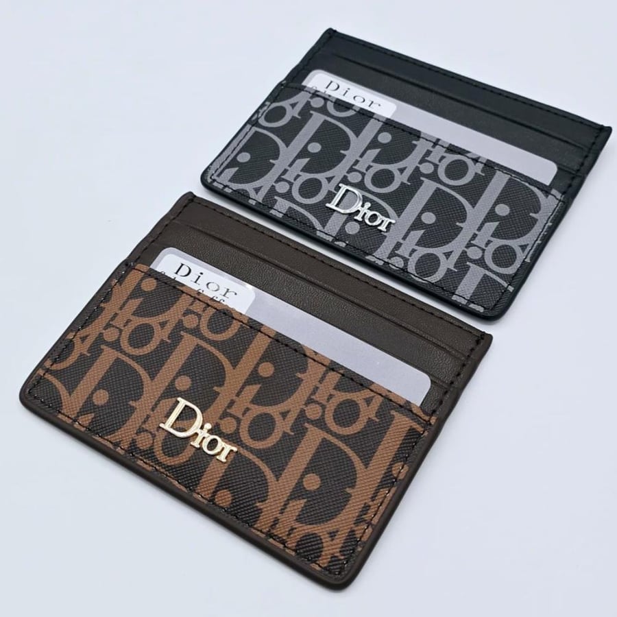 محفظة dior مع ملحقات