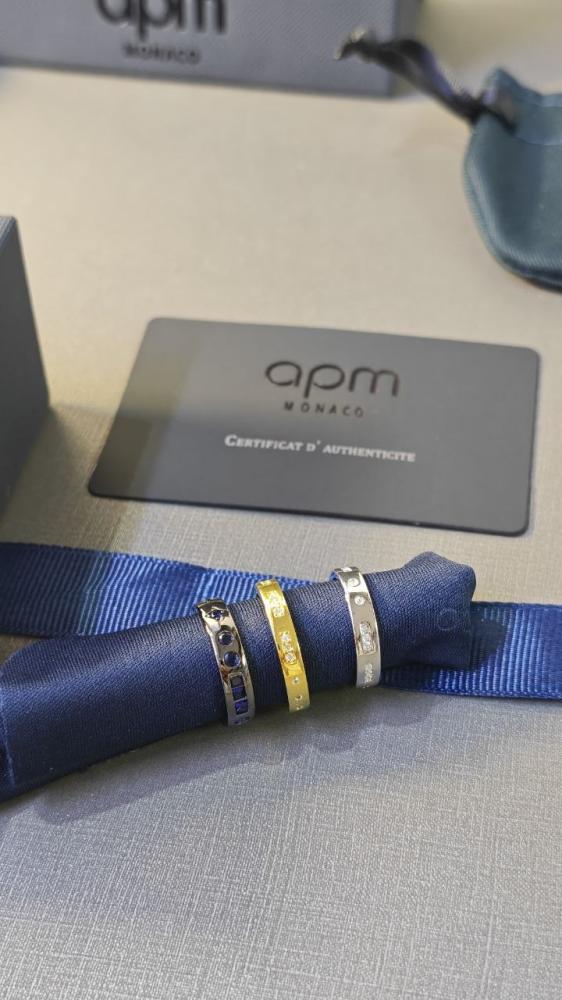 خاتم APM مع ملحقات