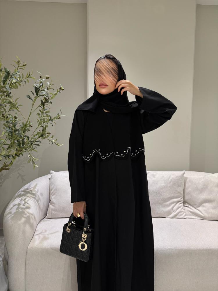 عباية ليالي
