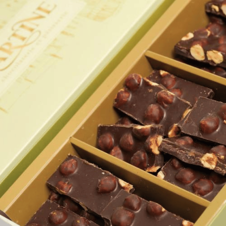 Hazelnut Milk/Dark Bar / شوكولاته الحليب/الدارك بالبندق الكرمل