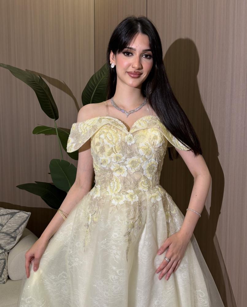 فستان Lariv
