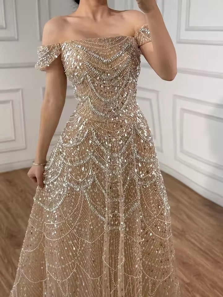 077