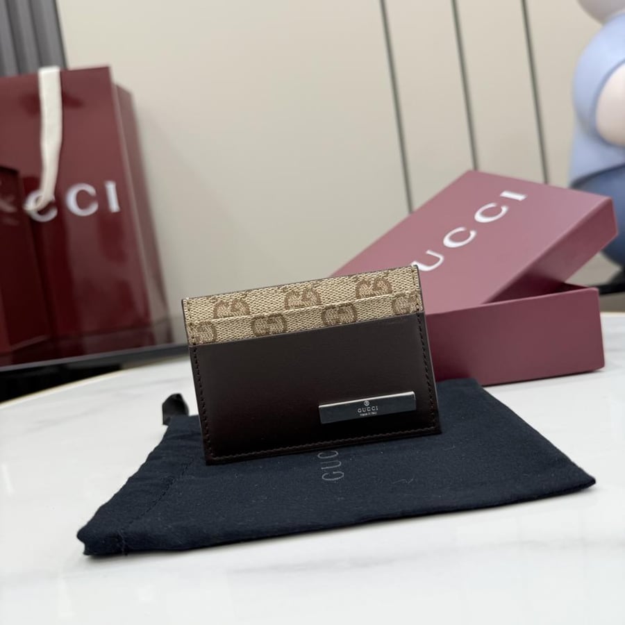 حامل بطاقات قوتشي برايانا 293668