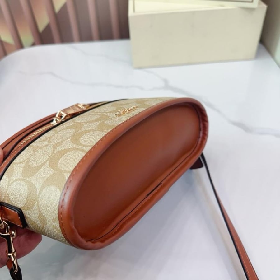 شنط كوتش برايانا 254540